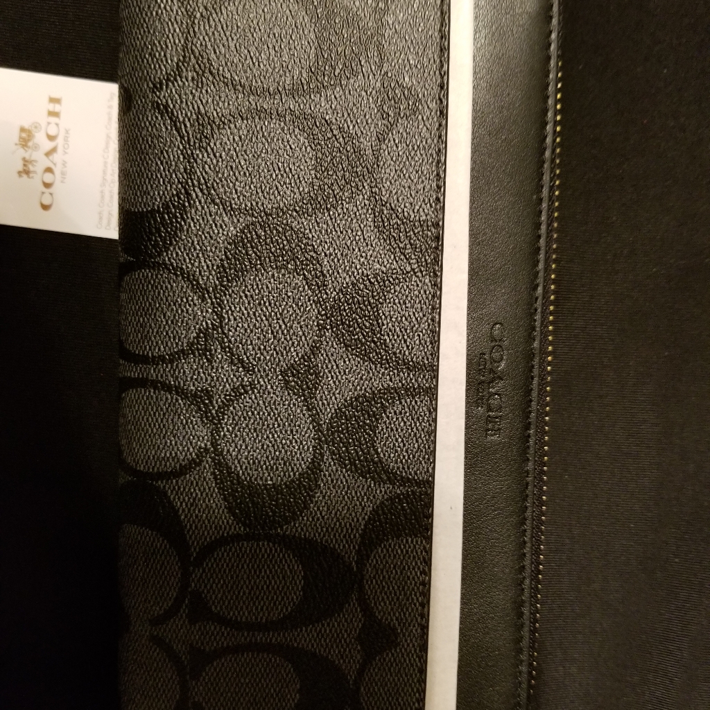 Brand New Signature Coach Wallet